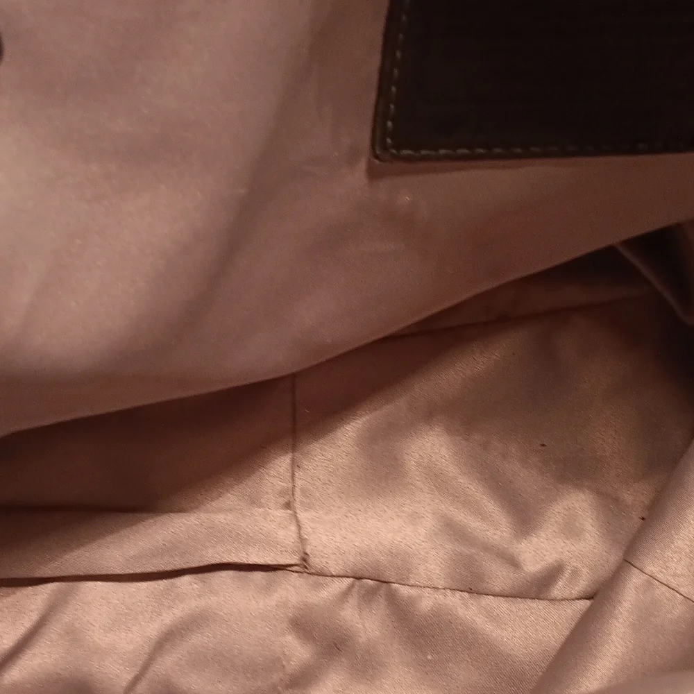 Coach Stylish Black and Tan Women's Bag - Picture 11 of 12